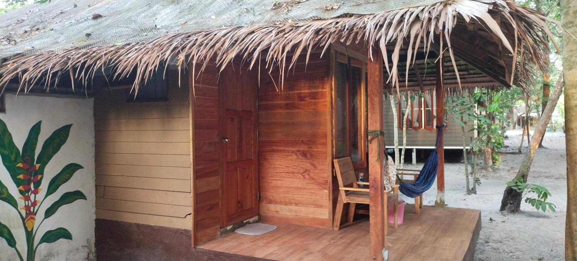 Lazy Hut Hotel Koh Phayam Exterior foto