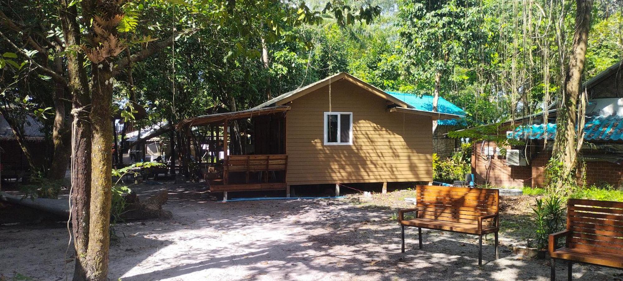 Lazy Hut Hotel Koh Phayam Exterior foto